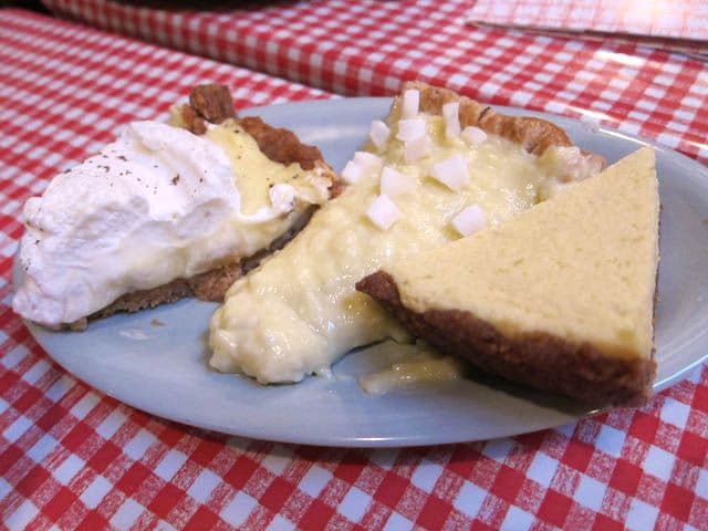 Pies 'n' Thighs