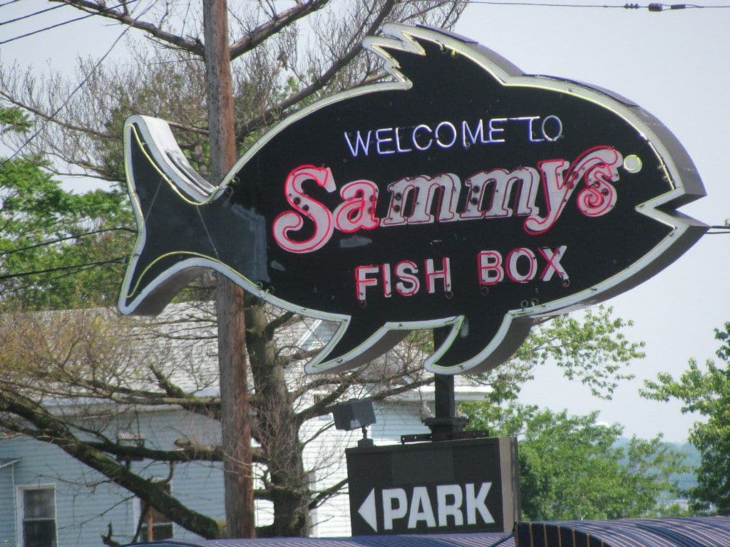 Sammy's Fish Box